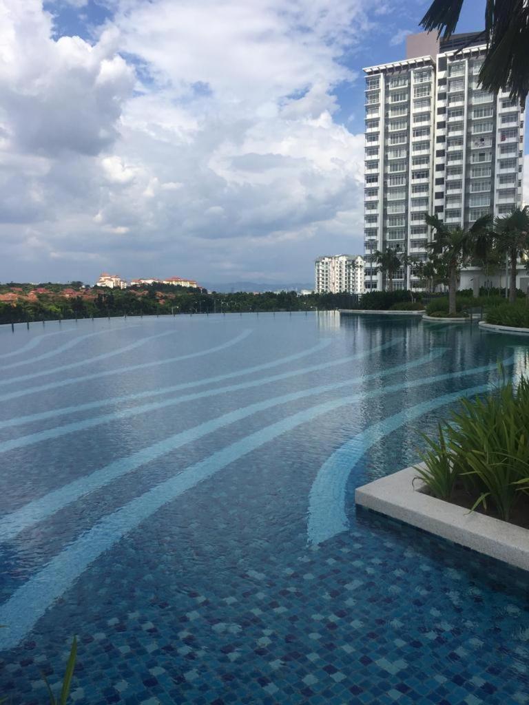 Pangsapuri Wellsuits Putrajaya